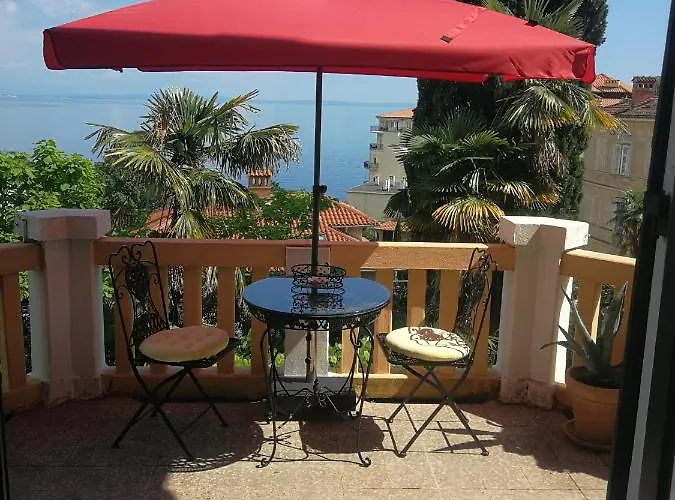 Villa Salus, Apartment Buchholz, Opatija